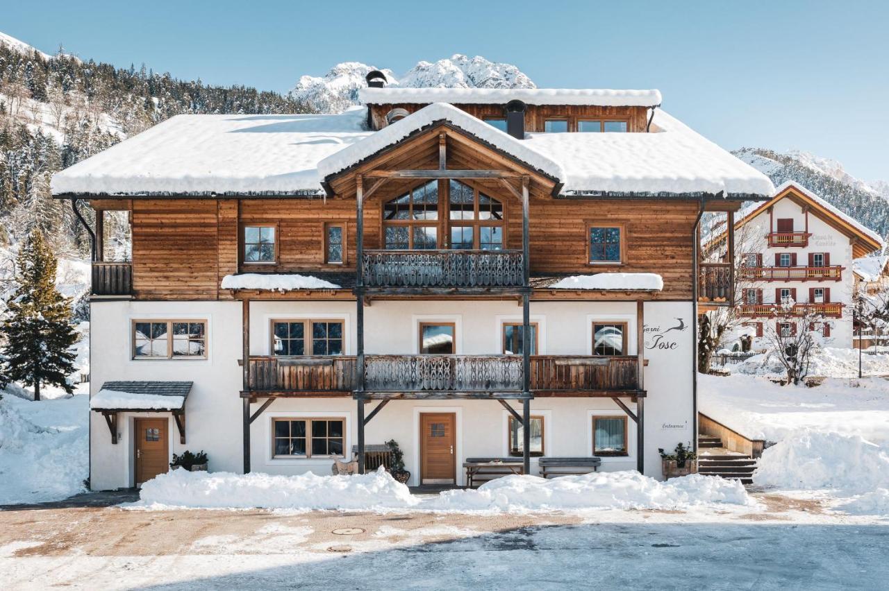 Hotel Garnì Iosc San Vigilio Di Marebbe Esterno foto