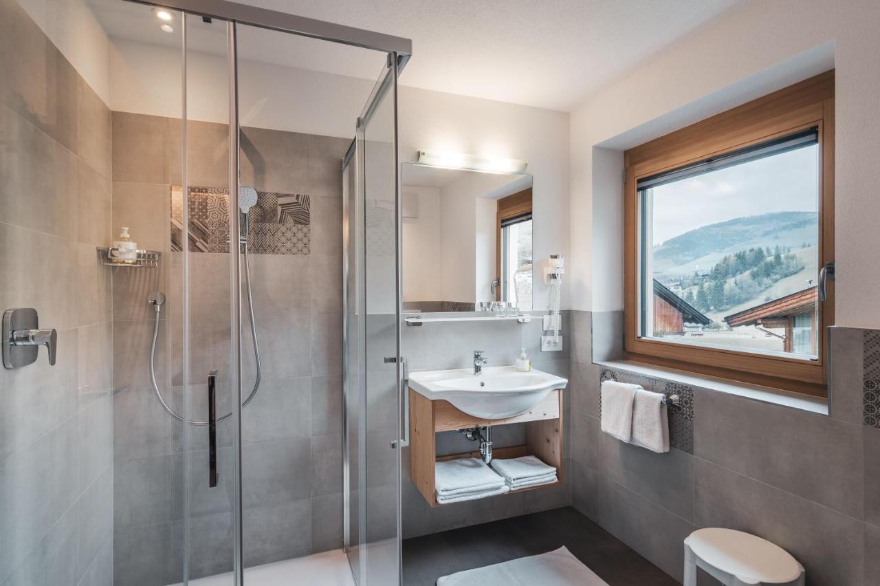 Hotel Garnì Iosc San Vigilio Di Marebbe Esterno foto