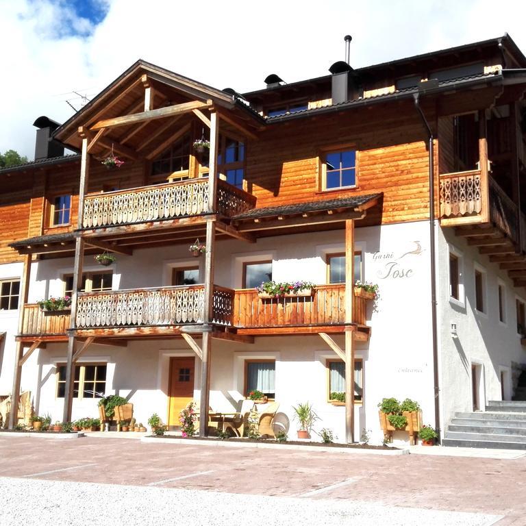 Hotel Garnì Iosc San Vigilio Di Marebbe Esterno foto